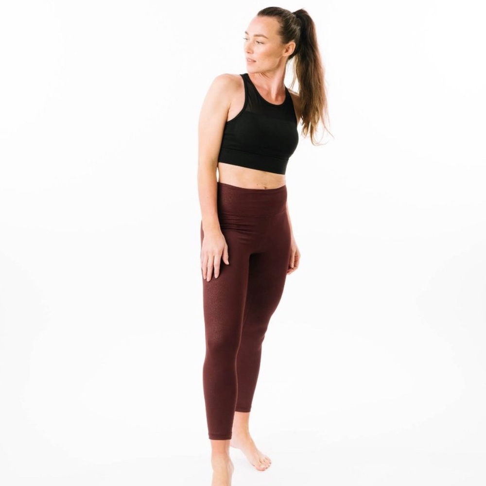 ZYIA Fig Vibrations Light n Tight Hi-Rise Leggings